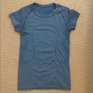 Lululemon Fitted Tshirt
